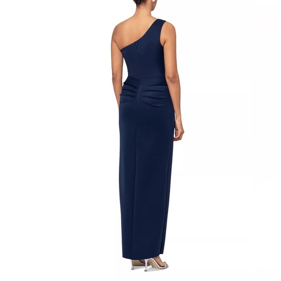 AQUA
Ruffled One Shoulder Scuba Gown - 100% Exclusive - Picture 3 of 10